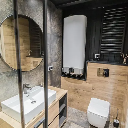 Feriehus Wycisznia - Drewniane Caloroczne Blisko Zatora Gieraltowiczki